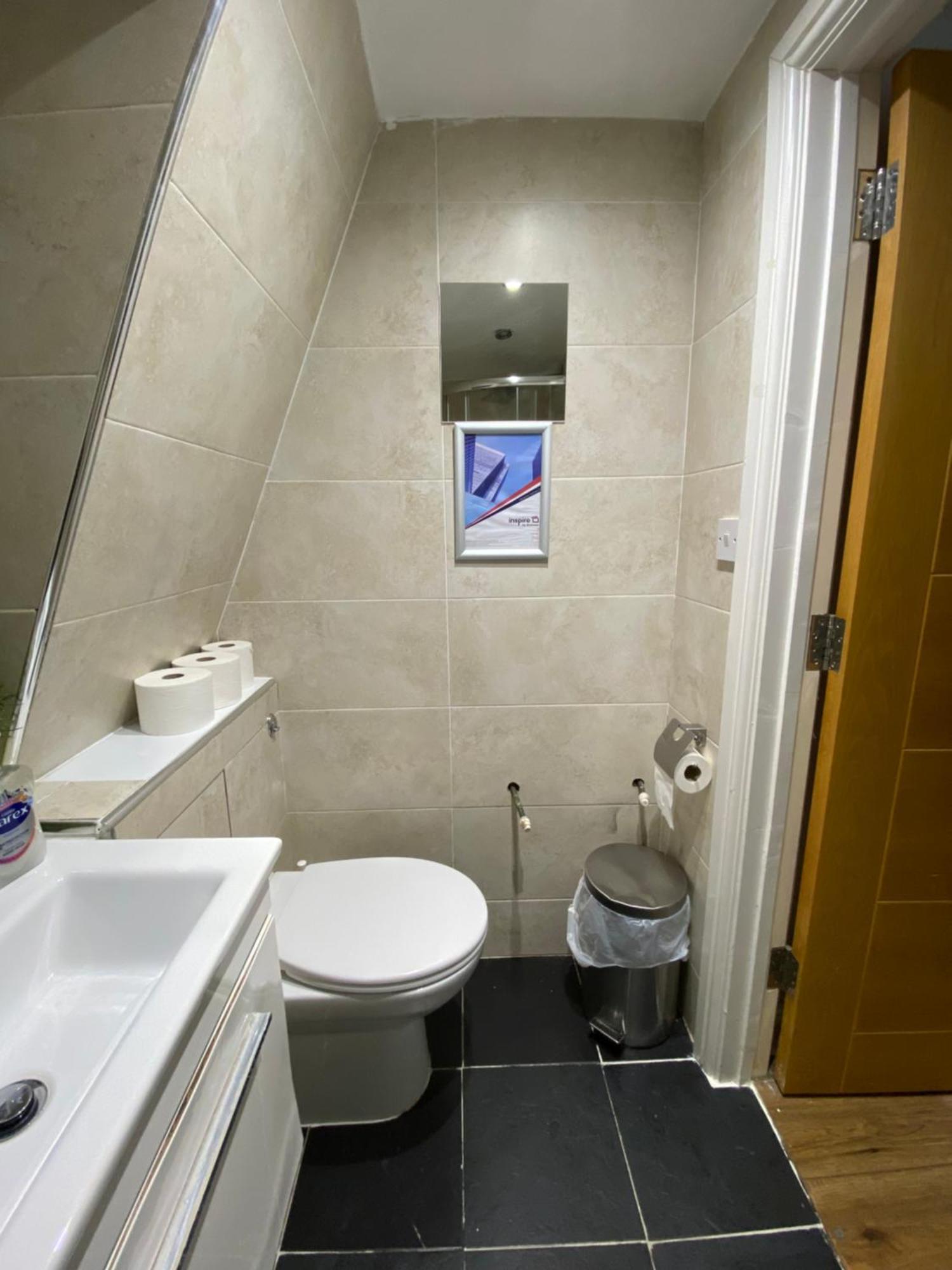 Fabulous Private Bedrooms Near Euston Station, Central Лондон Экстерьер фото